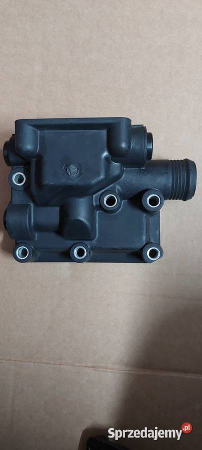 Obudowa z termostatem Perkins JCB MANITOU Porąbka