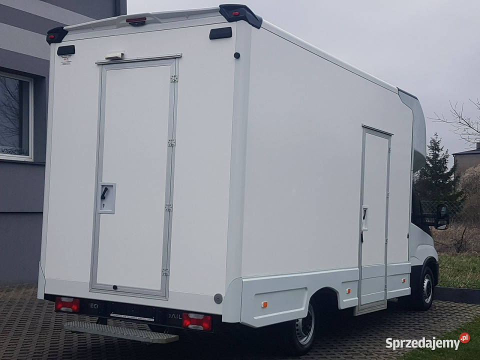 Iveco Daily KONTENER NISKOPODŁOGOWY 443x223x242 biały Poręba