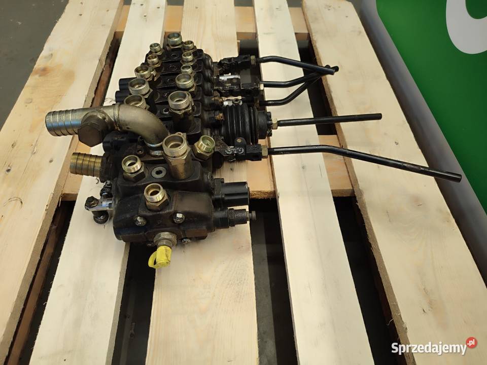 Rozdzielacz hydrauliczny 220230 220330 Manitou Pozostałe Wilkowo