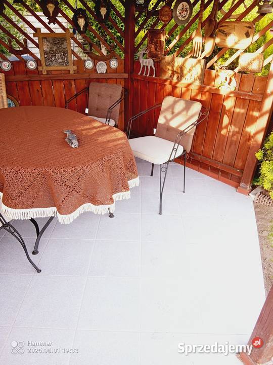 Stół i krzesła ogrodowe Twardogóra