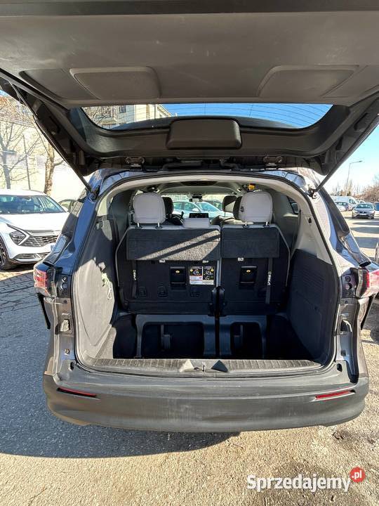 Toyota Sienna LE 25 Hybryda Gwarancjaa 1 Warszawa