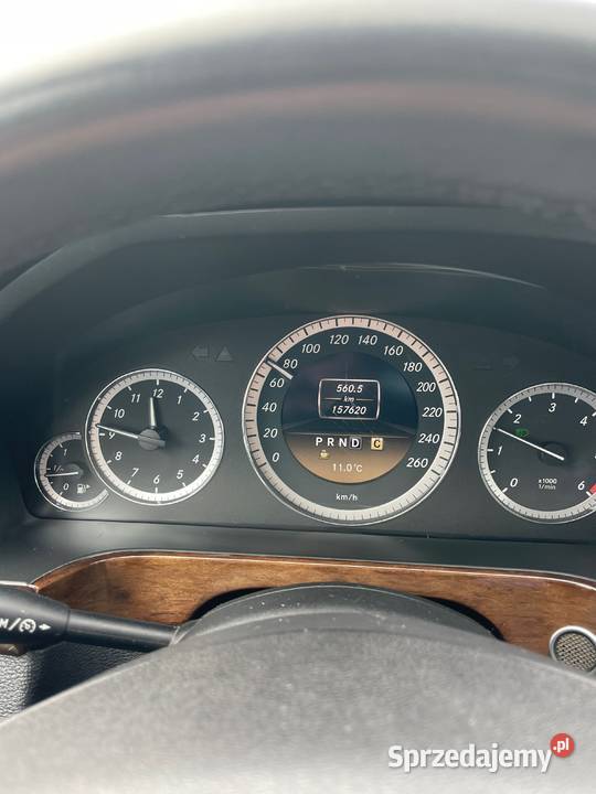 Mercedes w 212 Bronina