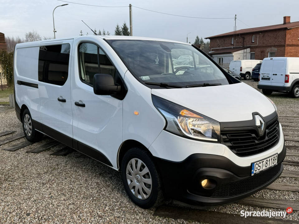 Renault Trafic brygadówka salon Polska6osobowy wielofunkcyjna kierownica Dąbrowa