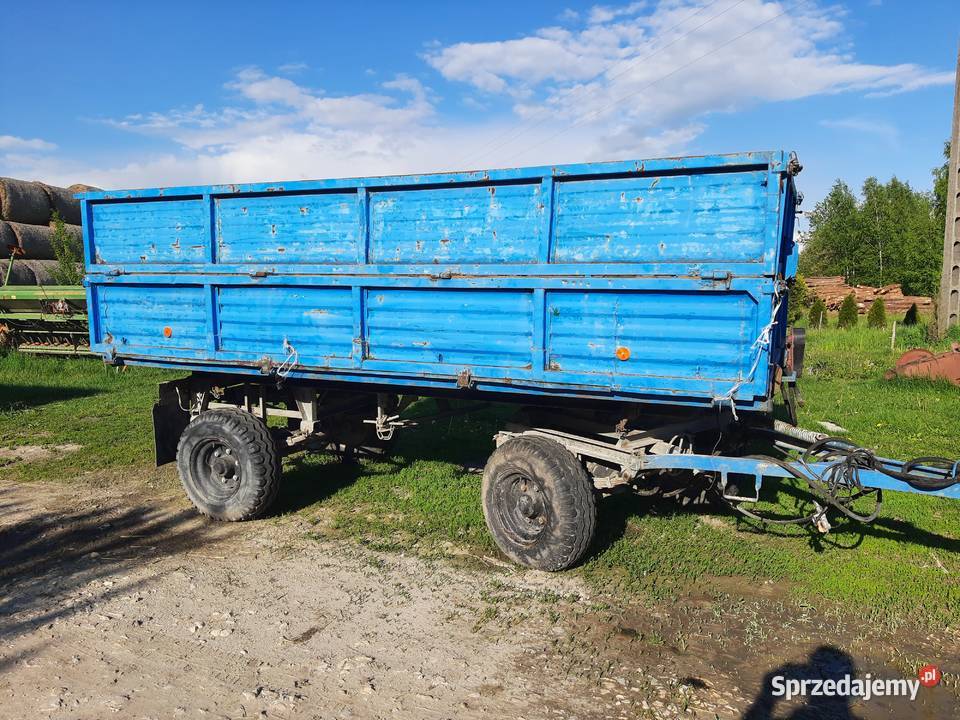 Przyczepa D732 ciężarowa nieuszkodzony