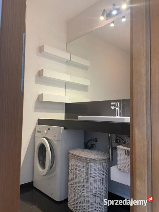 Wynajmę mieszkanie na zakrzowie Wrocław sprzedam