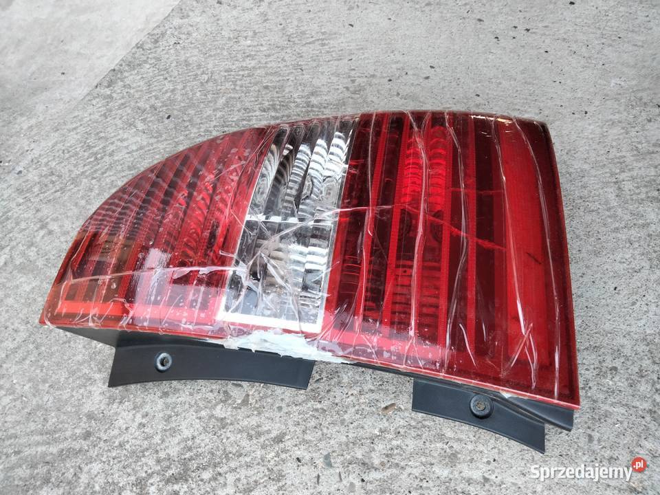 Lampa tył prawa kia sportage 2 Jasło