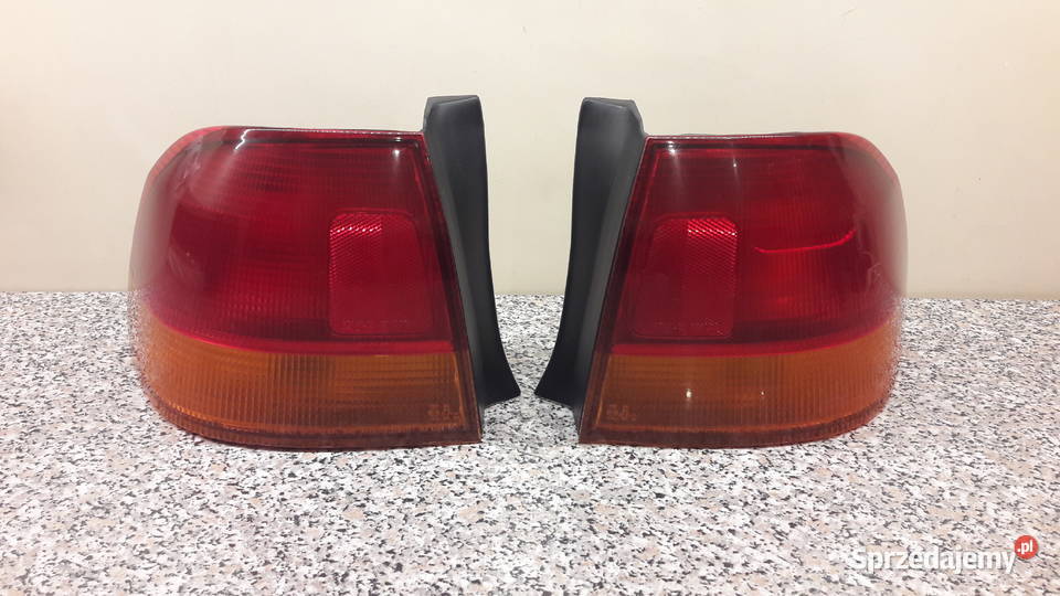 Tylne lampy Honda Civic VI EJ9 sedan Głuchołazy