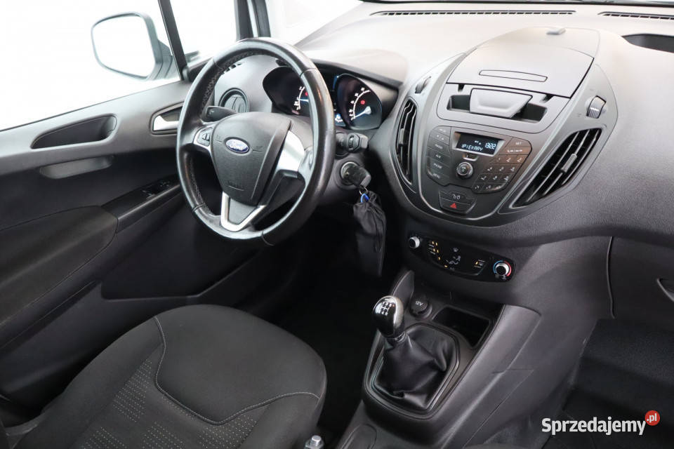 Ford Transit Courier 10 EcoBoost gniazdo USB Zabrze