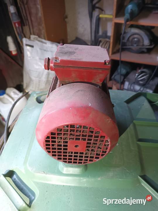 silnik elektryczny 037kw 930obr sprzedam
