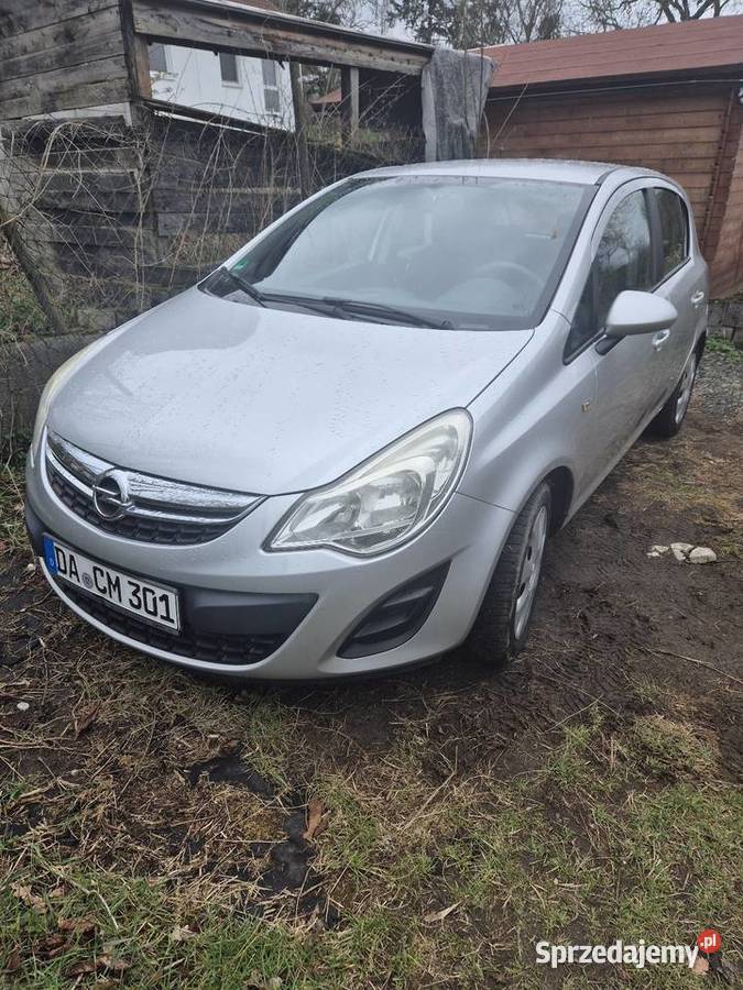 Opel Corsa 12 benzyna 2011 4 drzwi nieuszkodzony Nowy Sącz