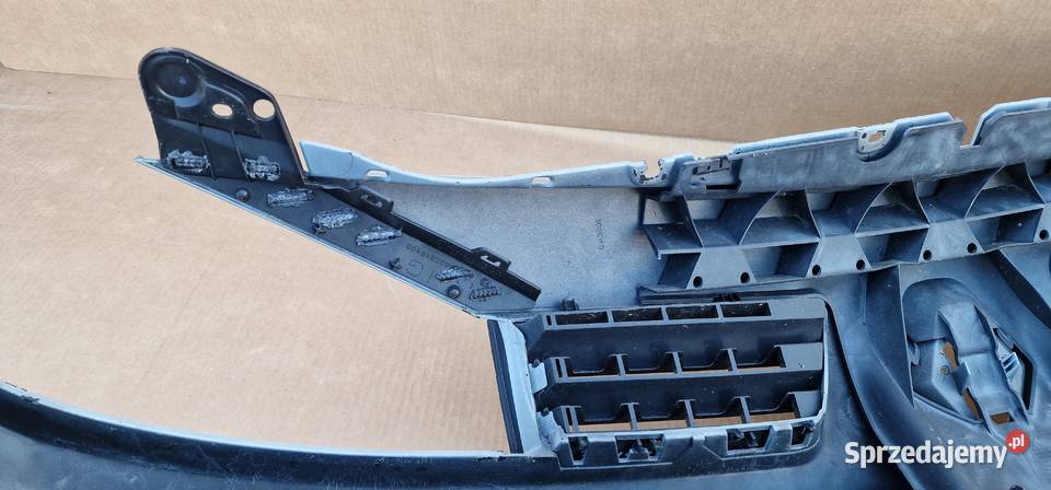 RENAULT MEGANE II 2 ZDERZAK PRZÓD PRZEDNI osobowe Bieleń