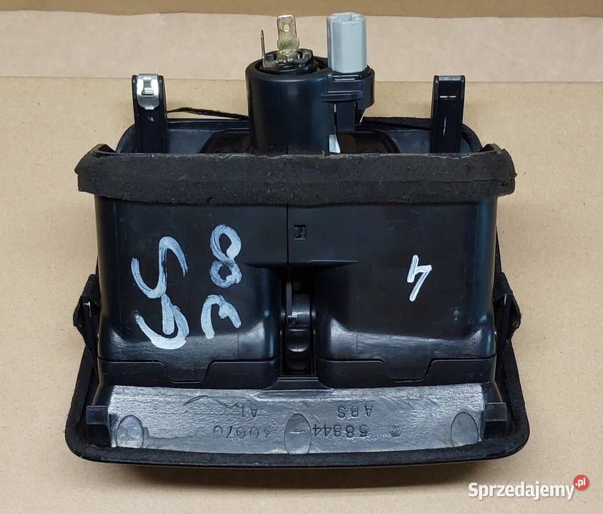 KRATKA TUNELU TYŁ LEXUS GS300 9397 5884430070 Mielęcin