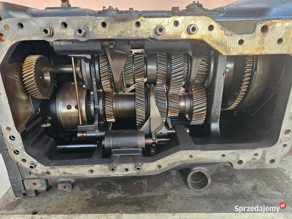 Skrzynia biegów 47639631 Case 270 Optum CVX