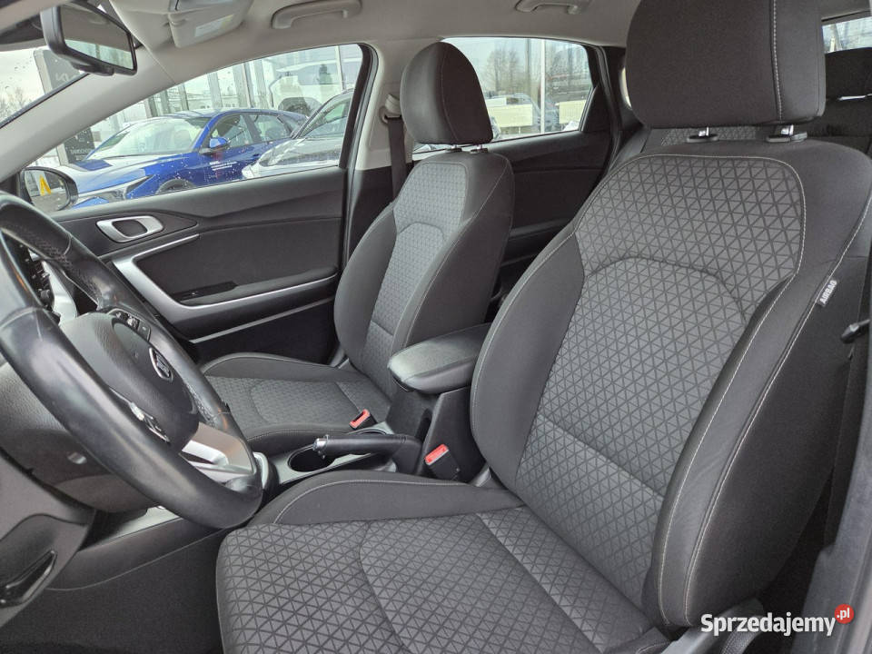 Kia Ceed 14 140 M Salon Serwisowany KS III 2018 VAT marża