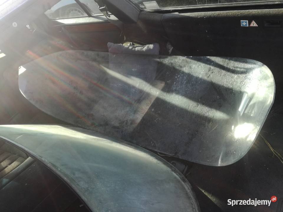 SZYBA TYLNA MERCEDES W111 COUPE 1116785010 Karoseria Cieszyn