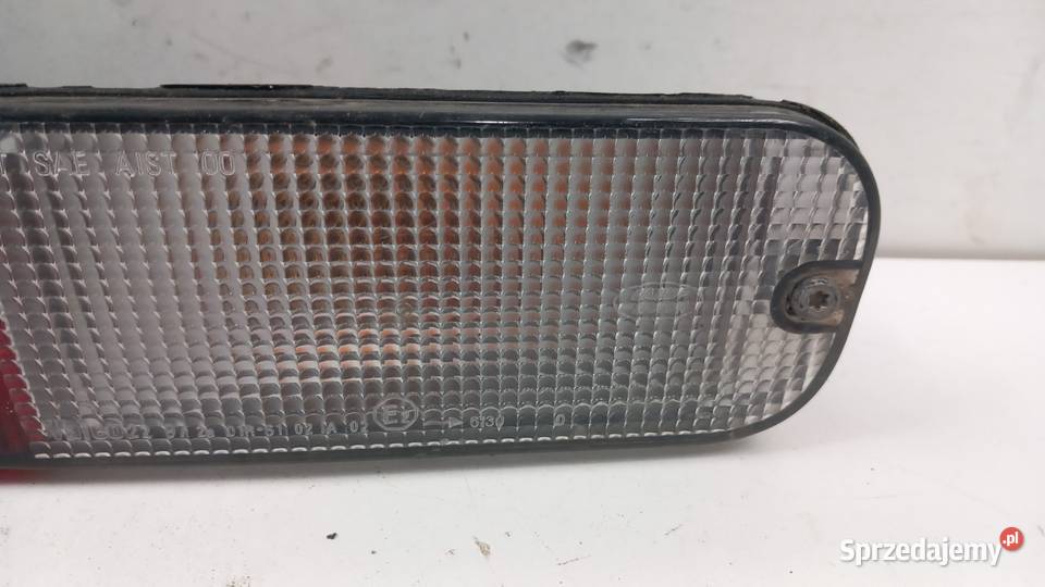 LAND ROVER FREELANDER I LIFT LAMPA TYŁ PRAWA W osobowe Zbierkowo