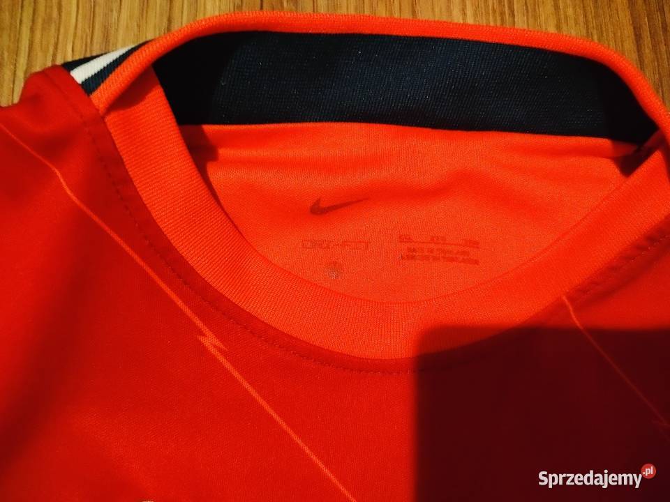 Sprzedam koszulkę Nike Liverpool Koszulki