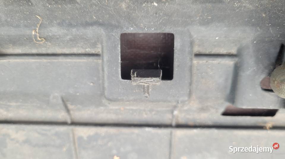 TOYOTA AVENSIS III T27 OSŁONA PŁYTA POD ZDERZAK osobowe Ruda Śląska