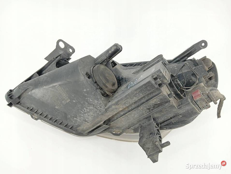 LAMPA PRZÓD PRAWA EUROPA B 0301214202 Opel