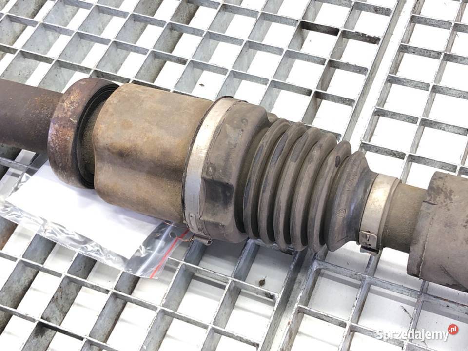 PÓŁOŚ PRAWY PRZÓD FORD FOCUS III AV613B436JB 16