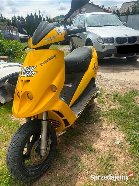 malaguti f12 skuter