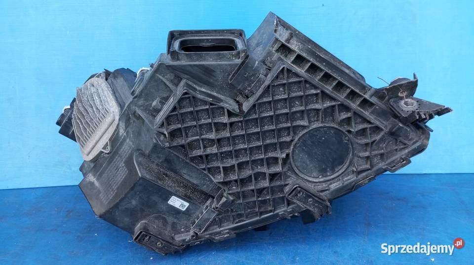 LAMPA LEWY PRZÓD REFLEKTOR EU FULL LED sprzedam