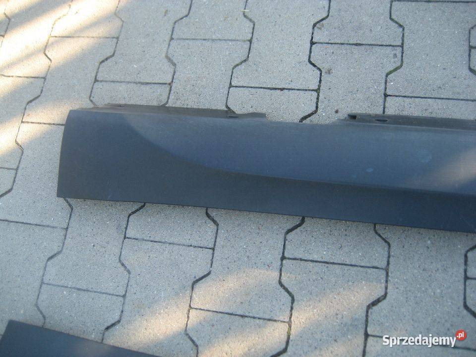 bmw x1 e84 0912r listwa progowa prawa lewa osobowe wielkopolskie Rakoniewice sprzedam