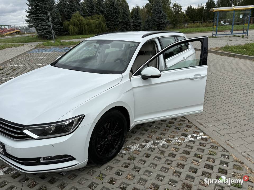 Volkswagen Passat B8 kombi 14 TSI ACT Highline bluetooth