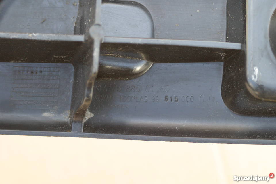 MERCEDES A KLASA W176 ŚLIZG ZDERZAKA LEWY TYŁ Bieleń