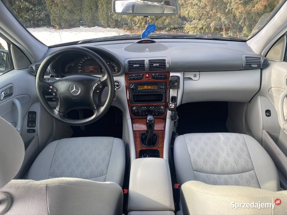 MercedesBenz C200 20 Kompressor super stan EURO4 czarny Pilica