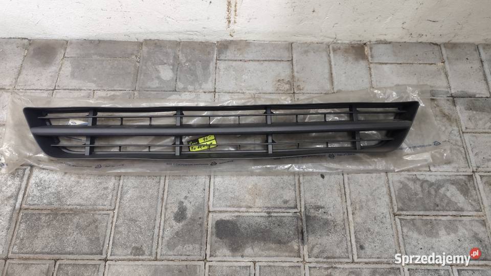 Ford Focus Mk1 Kratka Atrapa zderzaka przedniego osobowe mazowieckie Pruszków