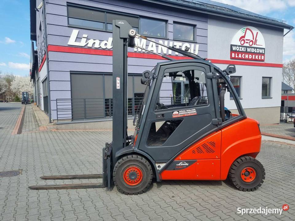 Gazowy wózek widłowy Linde H30T02 Triplex kabina Mogilany
