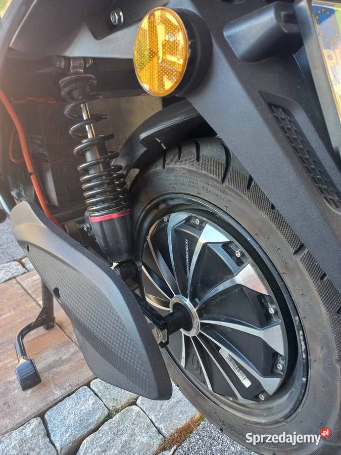 Skuter elektryczny 2025 r 1000km Strzegom sprzedam