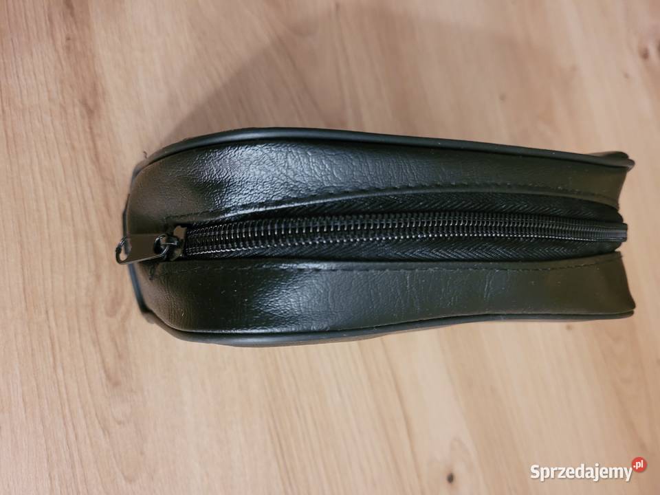 Sprzedam nowe etui w kolorze czarnym Zelów