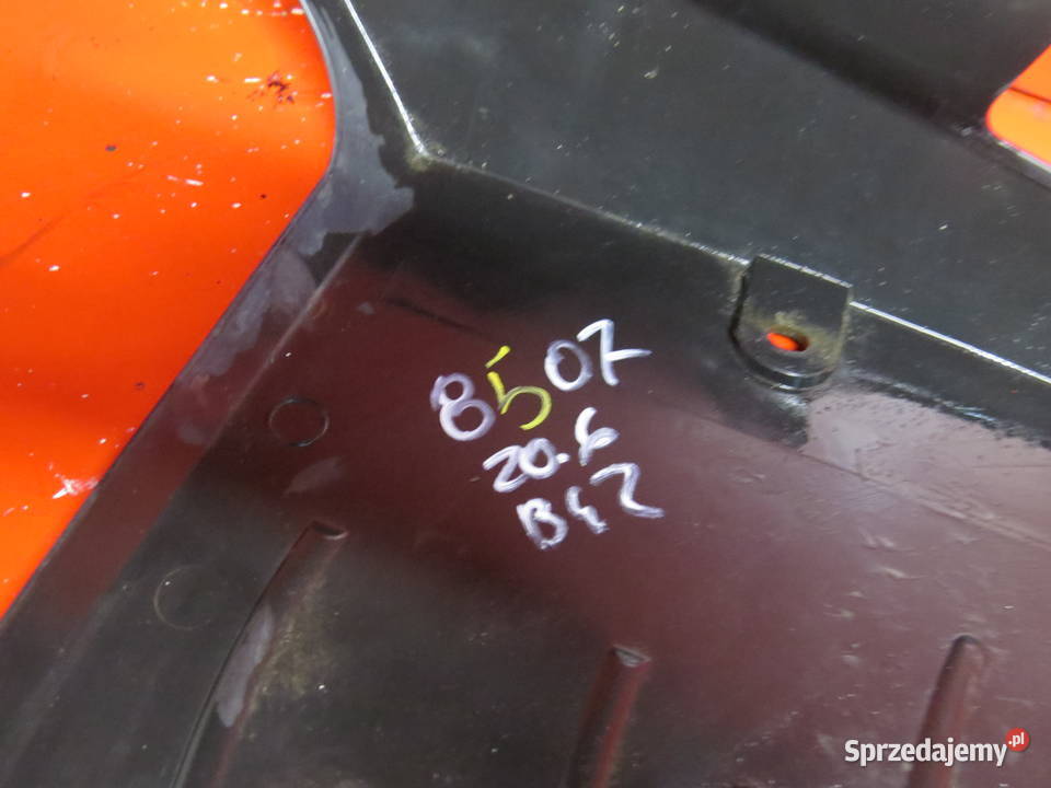 SUZUKI BURGMAN K7 200 125 150 osłona silnika mazowieckie