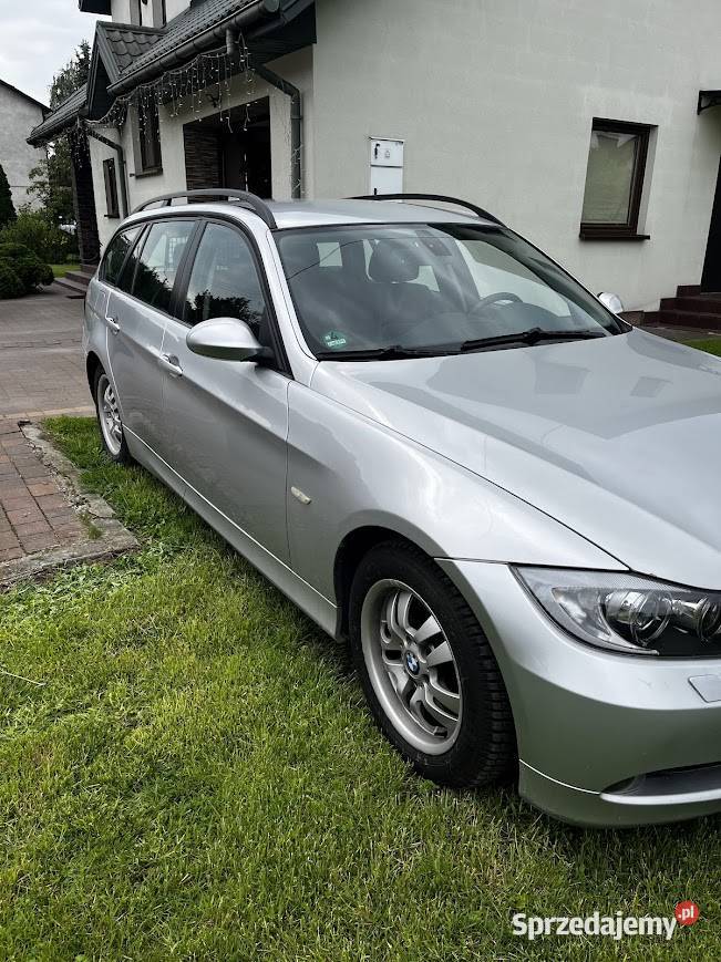 Do sprzedaży BMW 318i E91