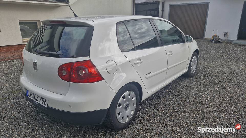 Volkswagen Golf V 16 VW B 102 5 DRZWI centralny zamek Częstochowa