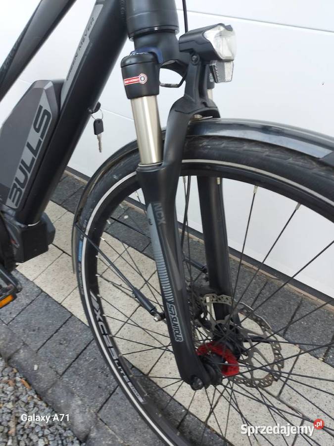 Rower elektryczny miejski BULLS LACUBE dolnośląskie