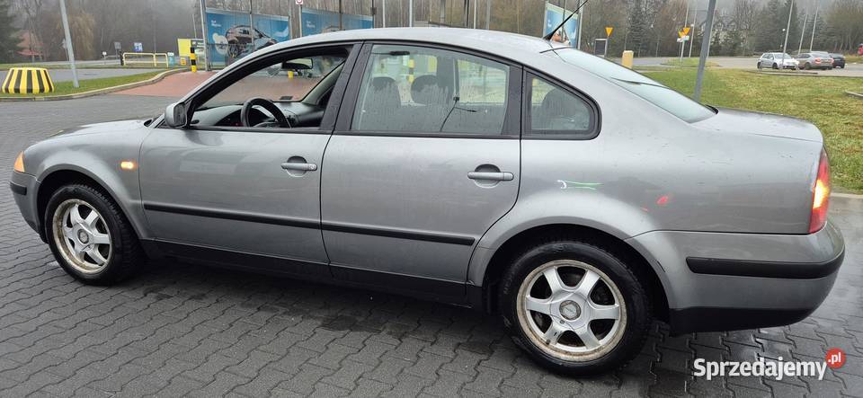 VW PASSAT B5 LIFT SEDAN 1900 TDI lakier metallic
