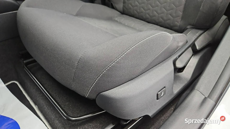 Toyota Corolla 20 Hybrid Comfort Z Polskiego gniazdo USB Warszawa