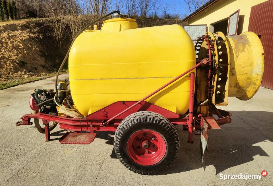 Opryskiwacz sadowniczy 1500l ślęza Dmosice
