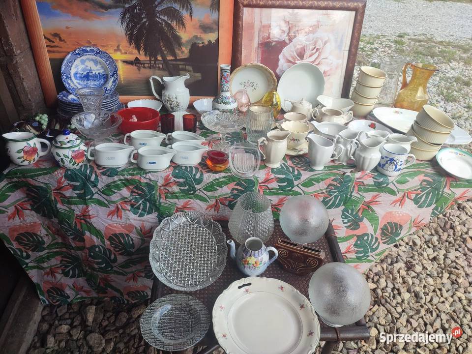 Wyprzedaż Szkło porcelana z czasów PRL