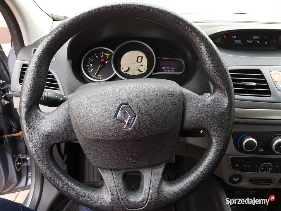 Renault Megane III 16 benzyna klimatyzacja wielofunkcyjna kierownica wielkopolskie Turek