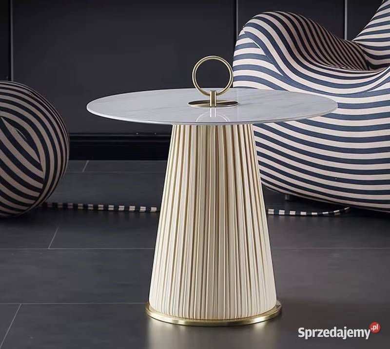Złoty stolik kawowy plisowany Premium z