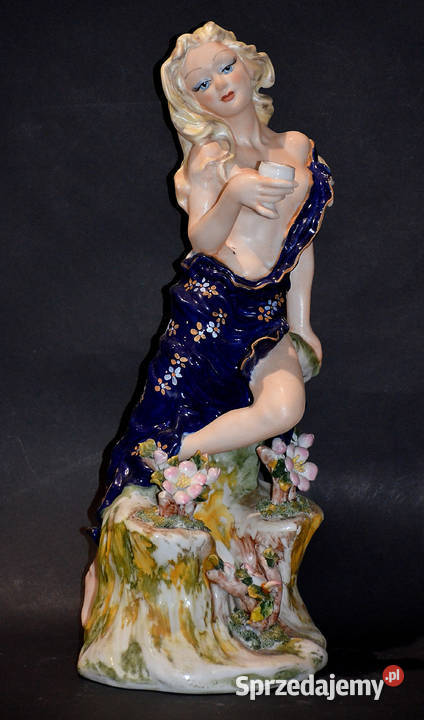 Porcelana Roceram figurka Suzy 37 do kolekcji Porcelana i szkło wielkopolskie Środa Wielkopolska