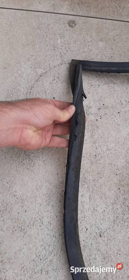 Uszczelka szyby tylniej bmw 7 e23