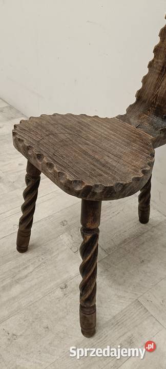 krzesło rzeźbione artystyczne stare drewniane Radomsko