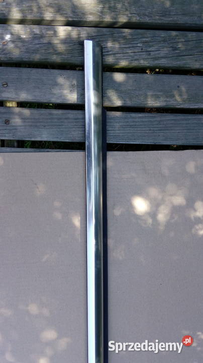 Listwa chrom zgarniająca Mercedesa w 221 Lisia Góra sprzedam