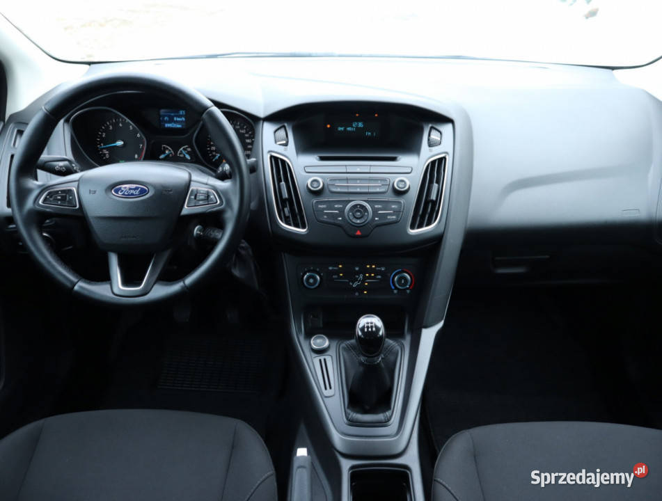 Ford Focus 16 i benzyna Focus Piaseczno
