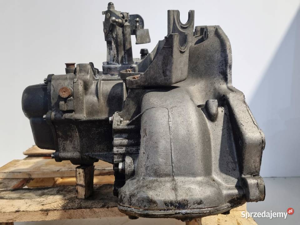 SKRZYNIA BIEGÓW Opel Zafira B 16 16V manualna osobowe Części samochodowe Rudka